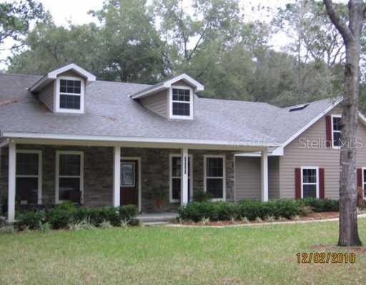 25137 Quaker Ridge Ave., Sorrento, FL 32776
