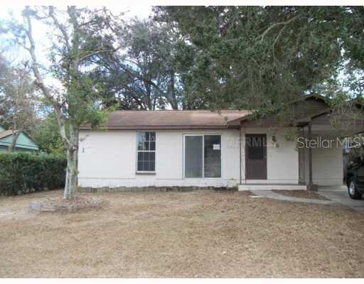 1513 Crest Ave., Leesburg, FL 34748