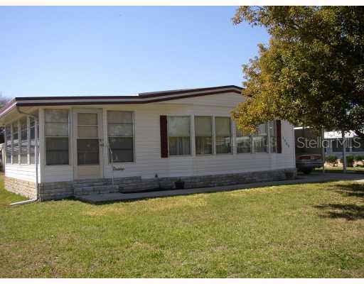 1303 Mohawk Cir., Tavares, FL 32778