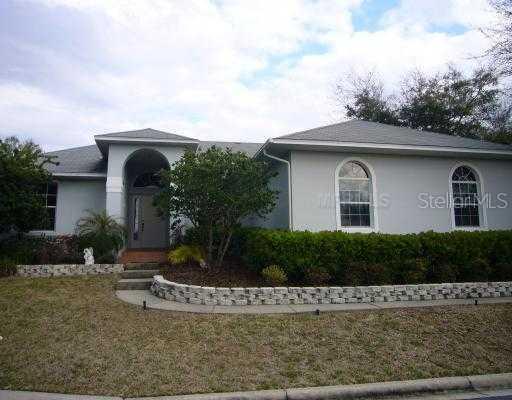 607 Chautauqua Dr., Mount Dora, FL 32757