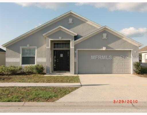 2468 Farringdon Dr., Tavares, FL 32778