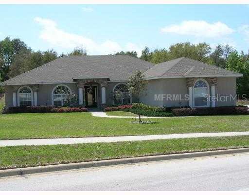 2316 Zaltana Cir., Minneola, FL 34715