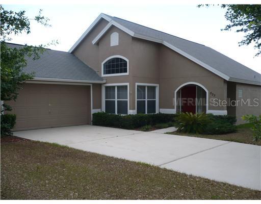 825 Asheville Dr., Minneola, FL 34715