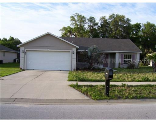 509 Gentle Breeze Dr., Minneola, FL 34715
