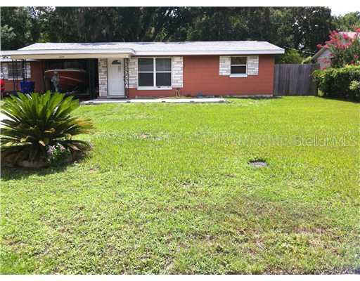 1304 Orange Ave., Tavares, FL 32778
