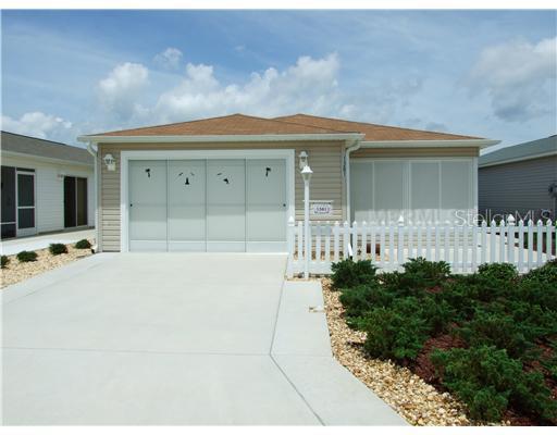1381 Fairway St., The Villages, FL 32162