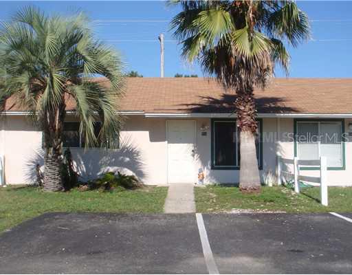 702 W Rosewood Ln., Tavares, FL 32778