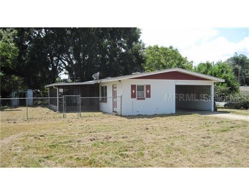 475 Howey Rd., Groveland, FL 34736