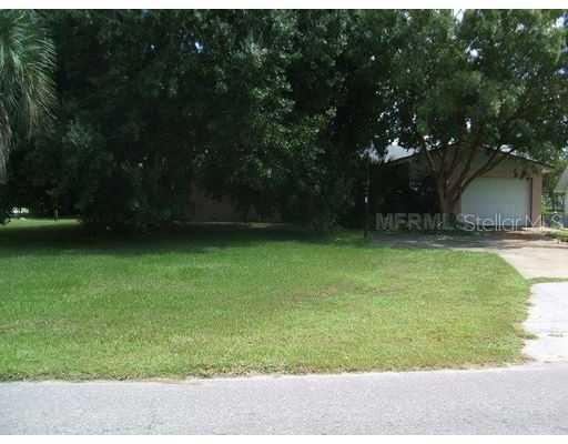 37222 Turner Dr., Umatilla, FL 32784