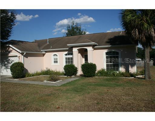 827 Maple Forest Ave., Minneola, FL 34715