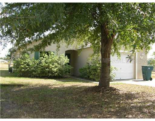 191 S Bay Lake Ave., Mascotte, FL 34753