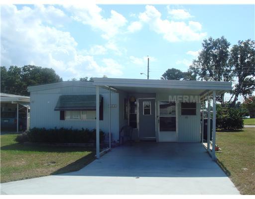 1327 S Shore Dr., Tavares, FL 32778