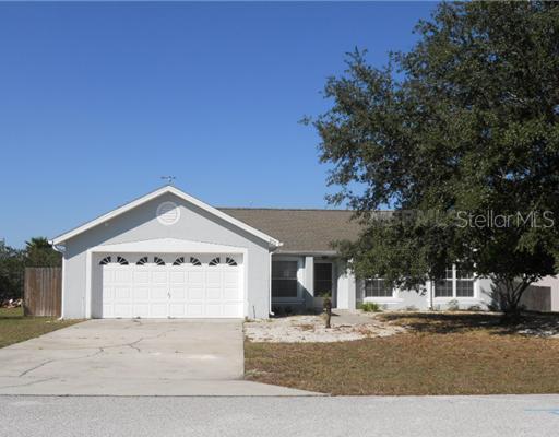 235 Montana Ave., Davenport, FL 33897