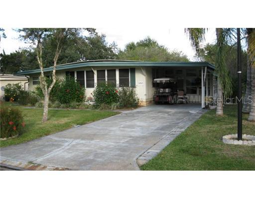 1160 Capella Dr., Tavares, FL 32778