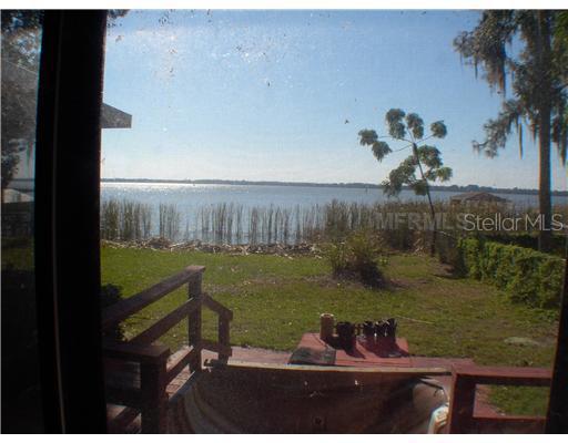 722 Lake Dora Dr., Tavares, FL 32778