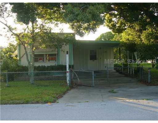 12635 Milwaukee Ave., Tavares, FL 32778