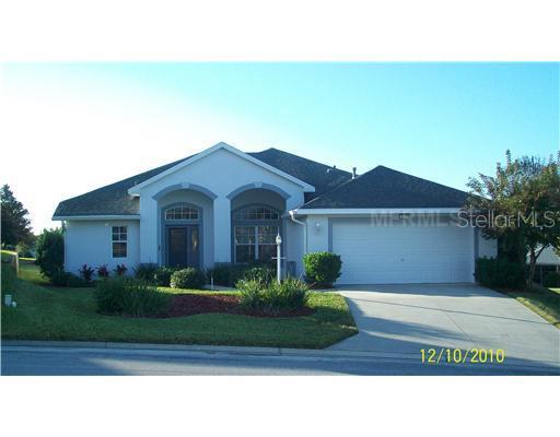 3218 Bahama Cir., Tavares, FL 32778