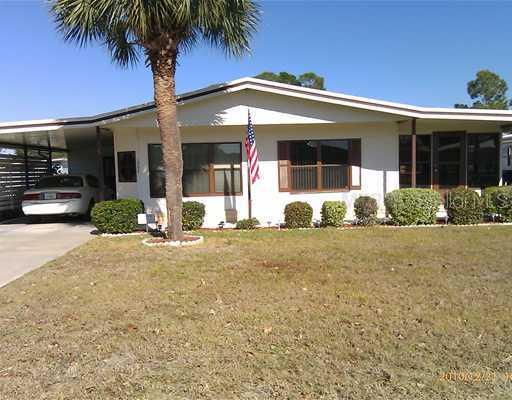 1557 Apache Cir. #4, Tavares, FL 32778