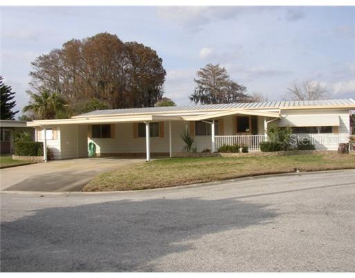 904 Sunset Cir., Tavares, FL 32778