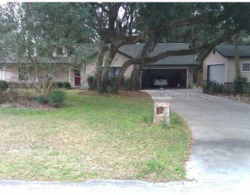 35338 Ponderosa Dr., Fruitland Park, FL 34731