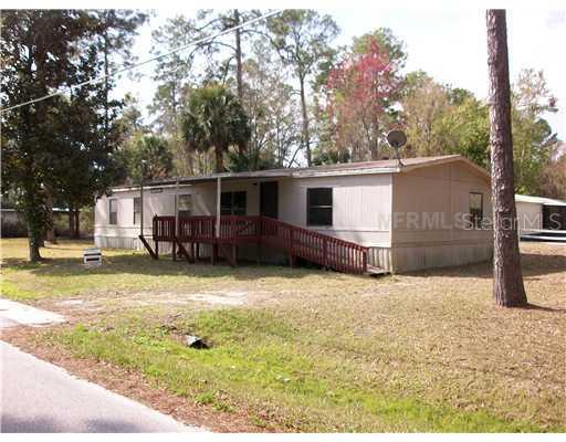 55509 6th St., Astor, FL 32102