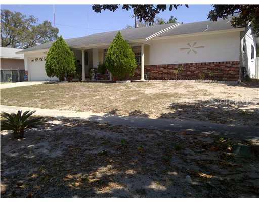 2215 Seely Dr., Orlando, FL 32808