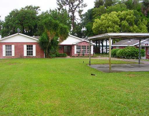 524 Lake Dora Dr., Tavares, FL 32778