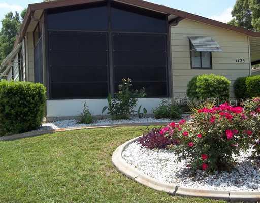 1725 Pebble Beach Ln., The Villages, FL 32159