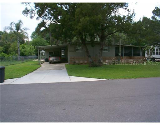 56325 Acorn Rd., Astor, FL 32102