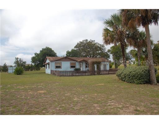 2745 Hollow Ln., Leesburg, FL 34748