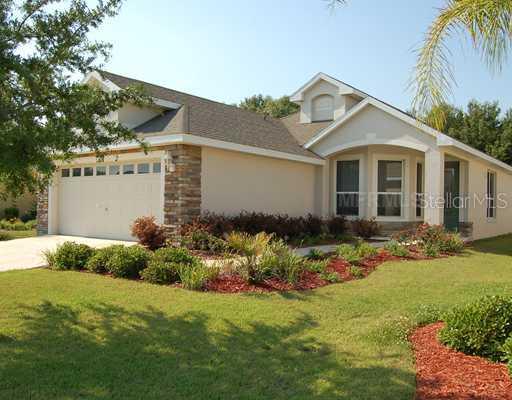 2035 Bayside Ave., Mount Dora, FL 32757