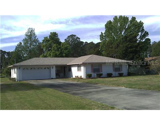 15048 Colley Dr., Tavares, FL 32778