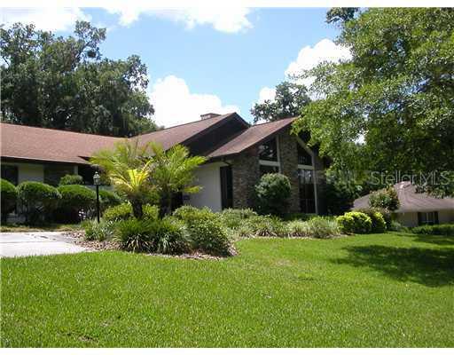 2104 Dogwood Circle, Mount Dora, FL 32757