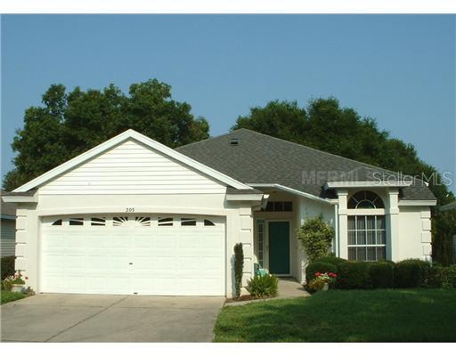 205 Baytree Blvd., Tavares, FL 32778