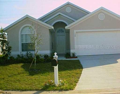 128 Halstead Dr., Davenport, FL 33897