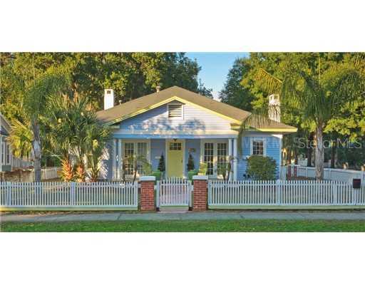 201 W 11th Ave., Mount Dora, FL 32757