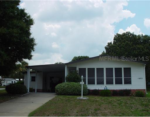 1602 Bayhill Dr., The Villages, FL 32159