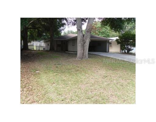 2347 South Ave., Leesburg, FL 34748