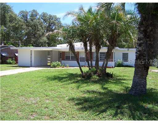 910 Perkins St., Leesburg, FL 34748