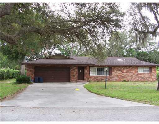 1519 Spanish Ave., Leesburg, FL 34748