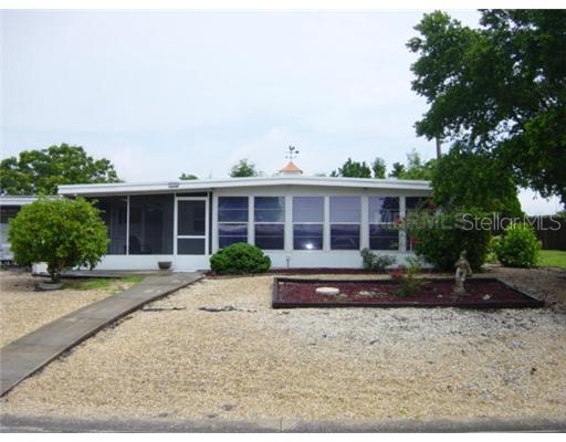 11949 Linda Ave., Tavares, FL 32778