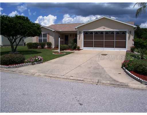 315 Santa Clara Cir., The Villages, FL 32159