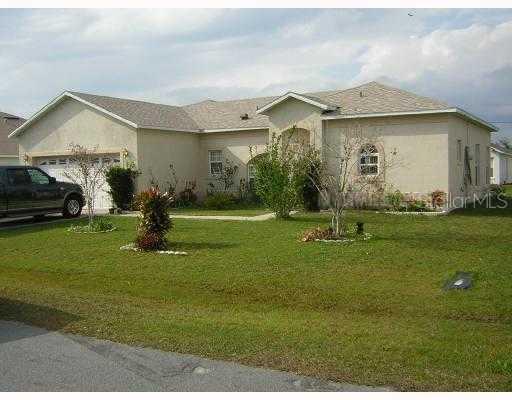 716 Vandergrift Dr., Ocoee, FL 34761