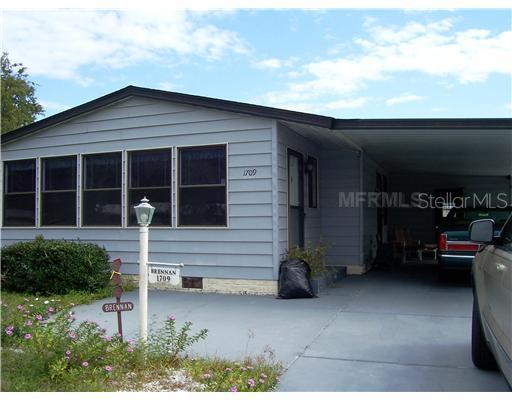 1709 Magnolia Ave., The Villages, FL 32159
