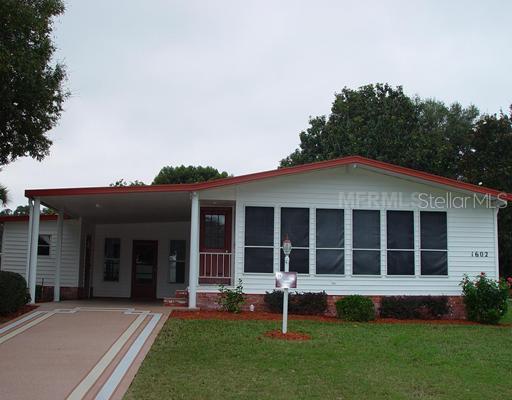 1602 Bayhill Dr., The Villages, FL 32159