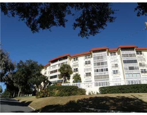 601 W Mcdonald St. #208, Mount Dora, FL 32757