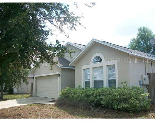 2126 Sandridge Cir., Eustis, FL 32726