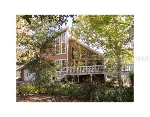 30812 Buttercup Ln., Mount Dora, FL 32757