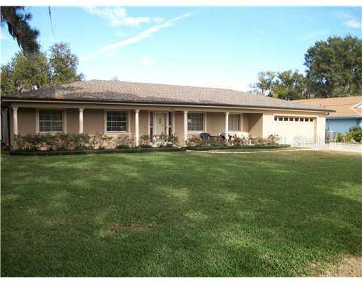 11239 Cypress Dr., Clermont, FL 34711
