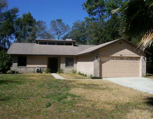 31129 Oakmont Ave., Sorrento, FL 32776